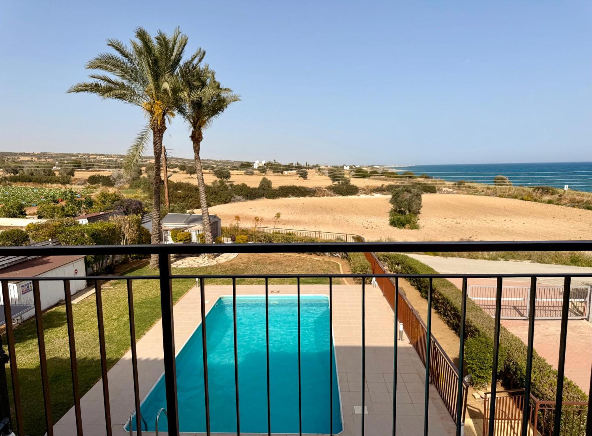 Villa Hera Agios Theodoros Luaran gambar