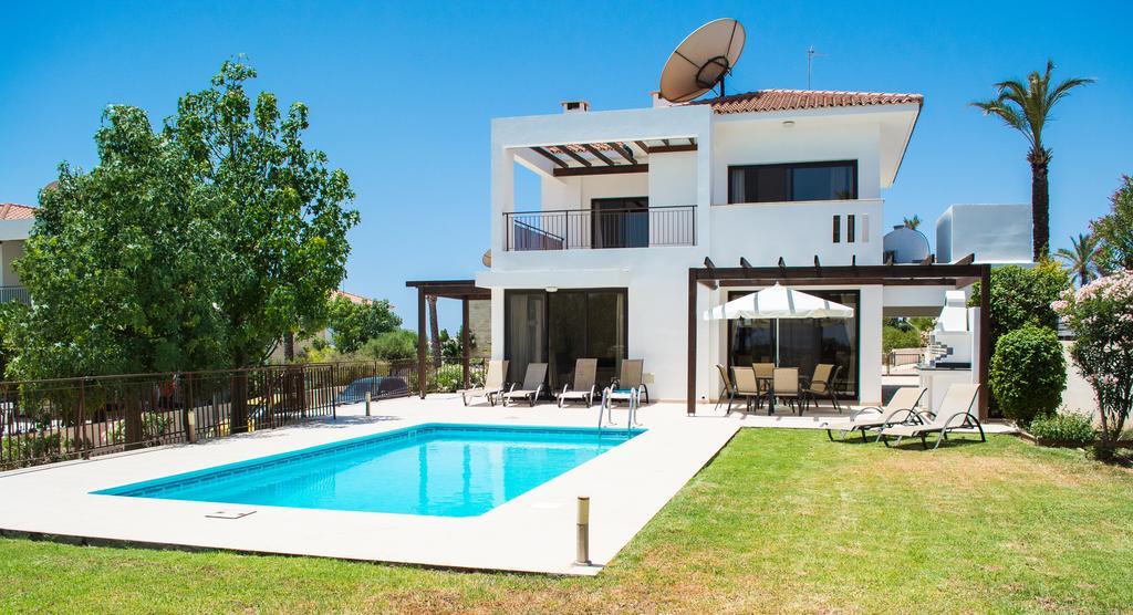 Villa Hera Agios Theodoros Bilik gambar
