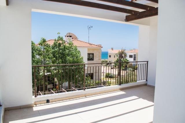 Villa Hera Agios Theodoros Luaran gambar